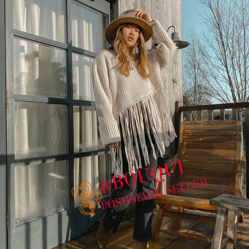 BLOGGERS FAV ZARA FRINGE OVERSIZED SWEATER - Picture 7 of 12